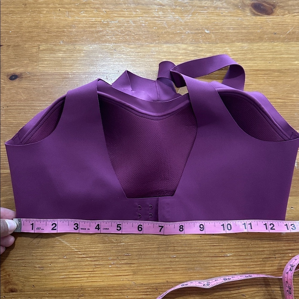 Victoria's Secret Sport Plum Top - Picture 5 of 7